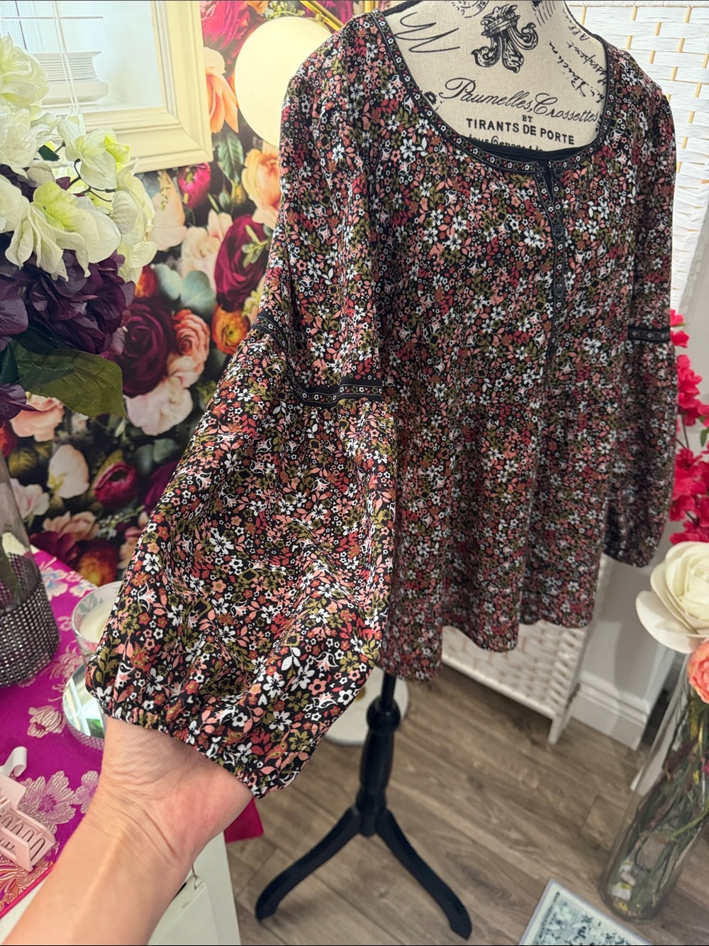Max Studio Black Floral Button-Front Peasant Blouse